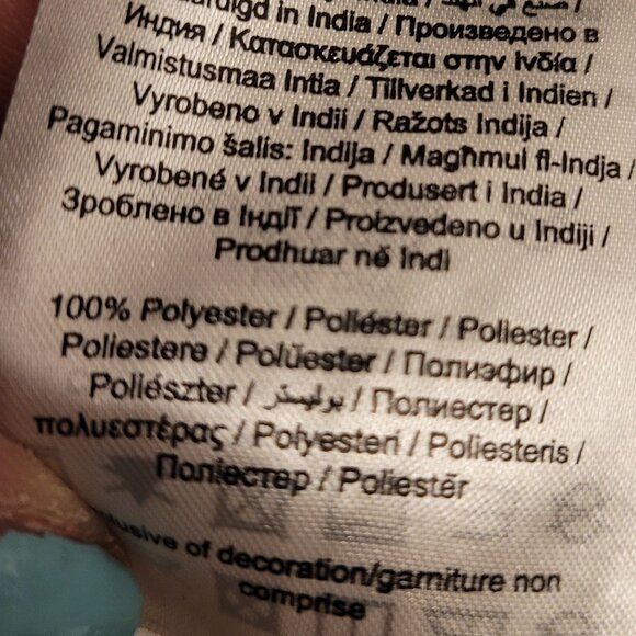 Vera Moda Black and White Crop Top with Puff Sleeves - Picture 9 of 11